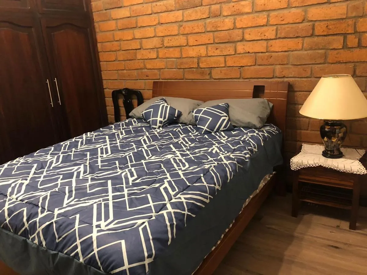 Homestay Estancia El Capuli Cuenca